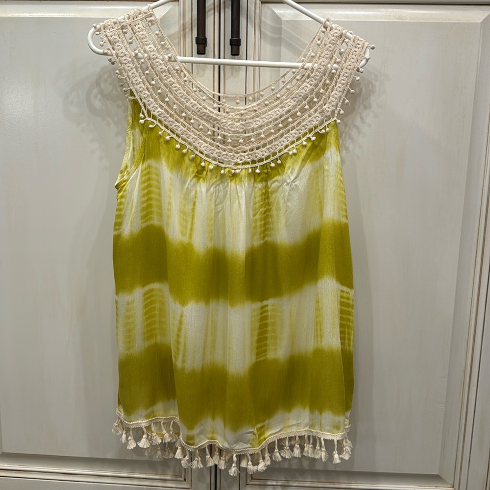 Tie dye tassel sleeveless top